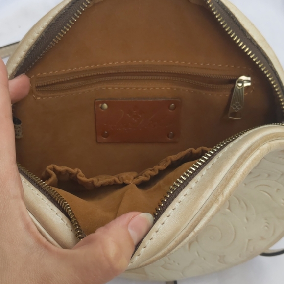 Patricia Nash Canteen Crossbody Leather Purse - Picture 3 of 9